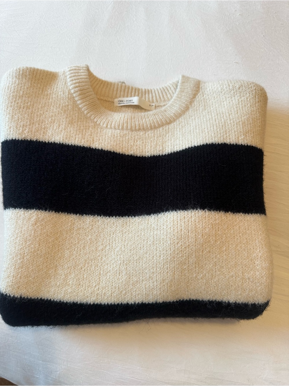 OAK + FORT Cream & Black Wide-Stripe Knit Pullover